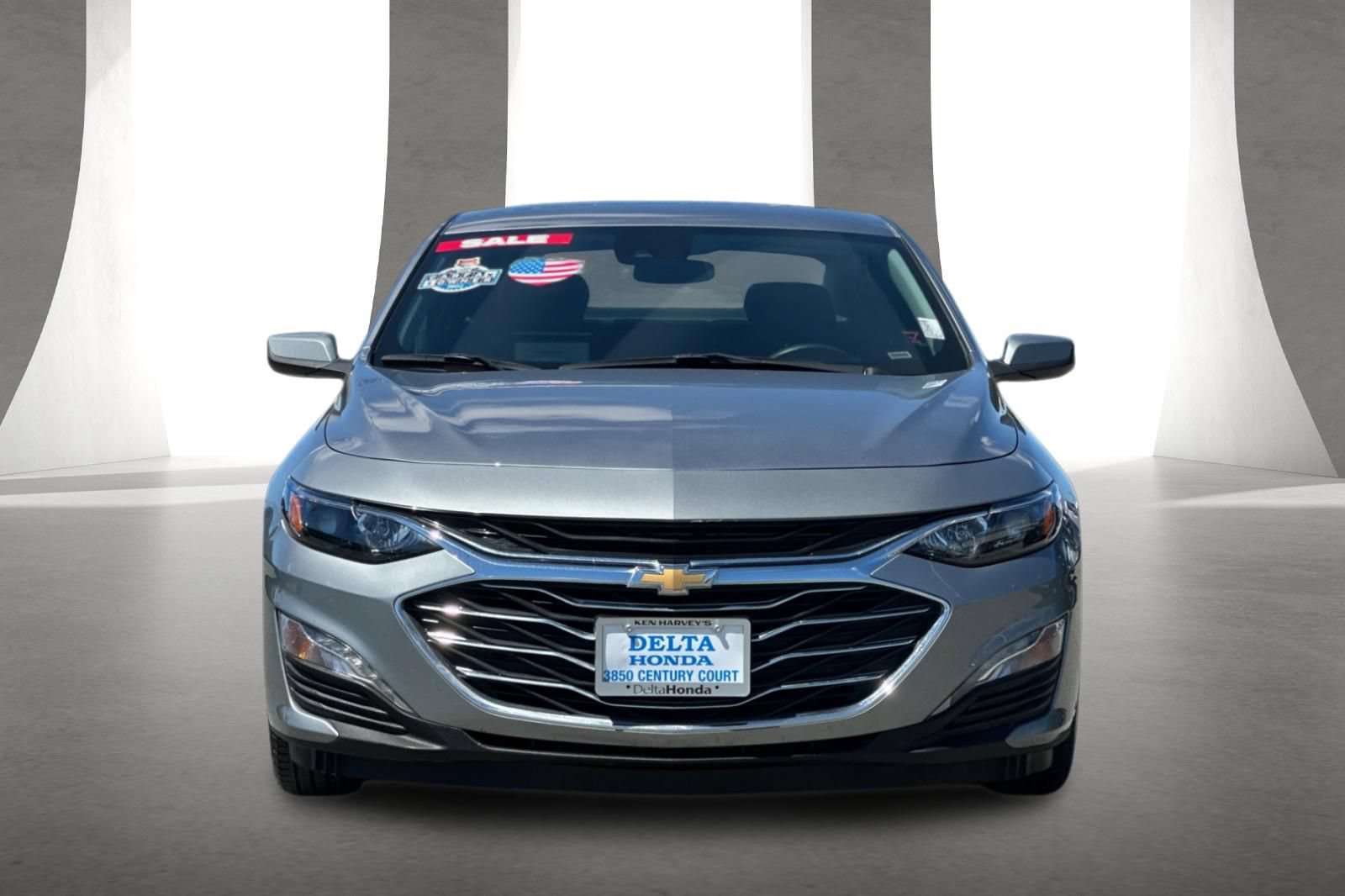 Used 2025 Chevrolet Malibu LT FWD image 9