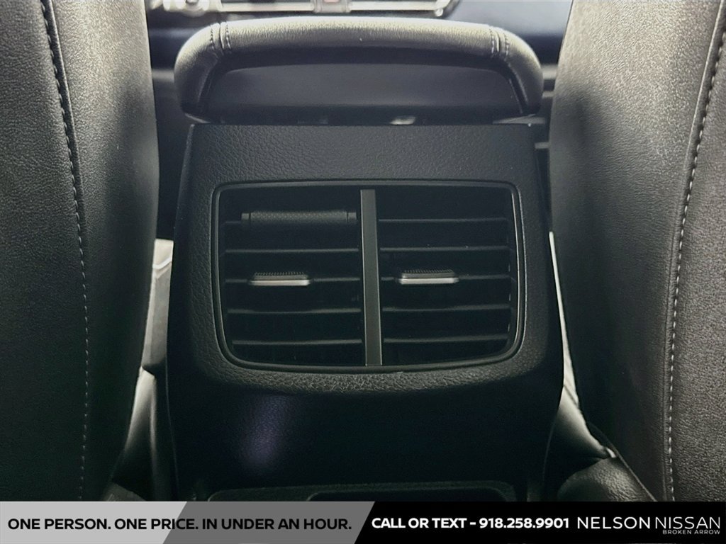 Used 2023 Kia Seltos S w/ Navigation Package AWD/4WD image 25