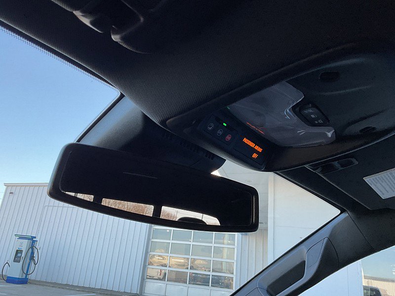 Used 2023 Chevrolet Colorado Z71 w/ Z71 Convenience Package 2 image 32