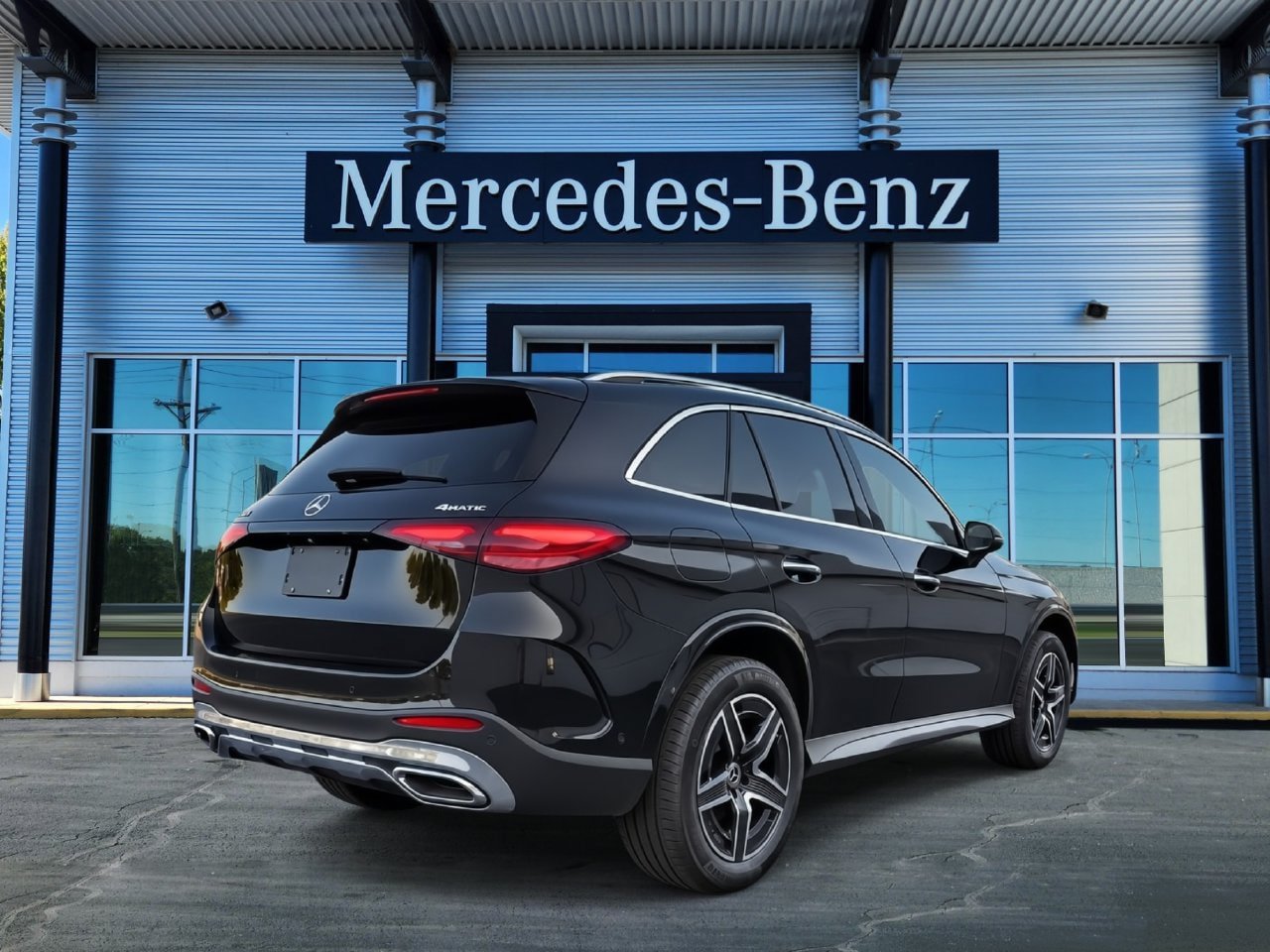 New 2026 Mercedes-Benz GLC 300 4MATIC image 6