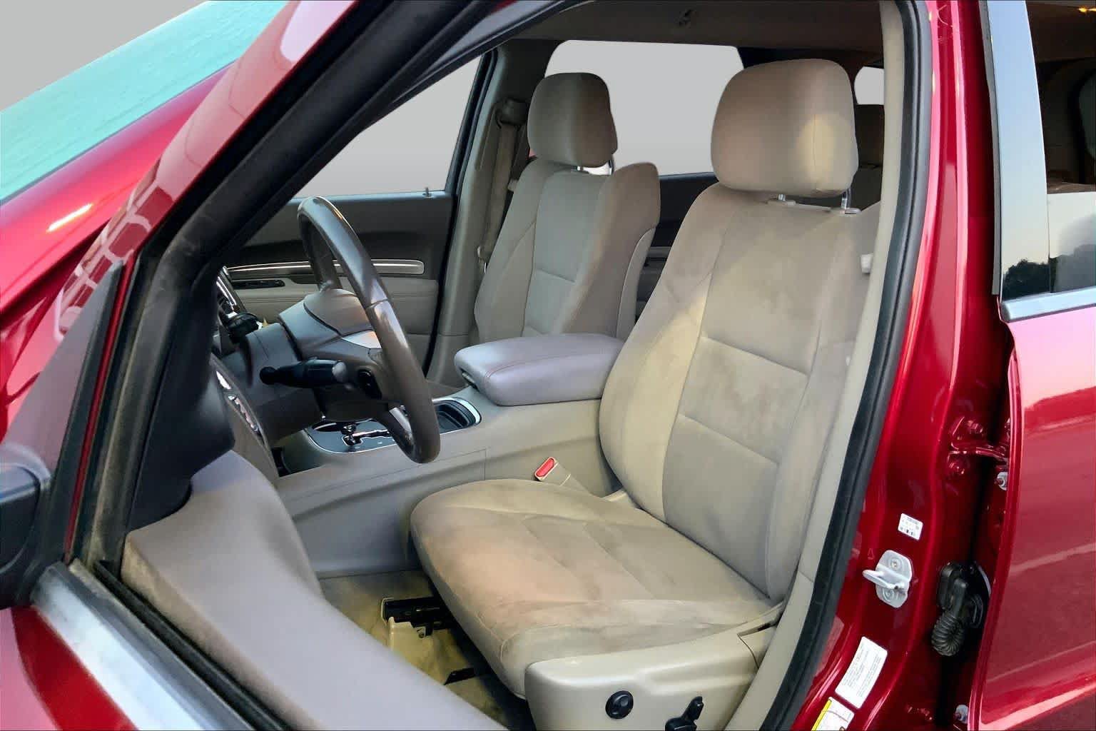 Used 2013 Dodge Durango SXT AWD/4WD image 8