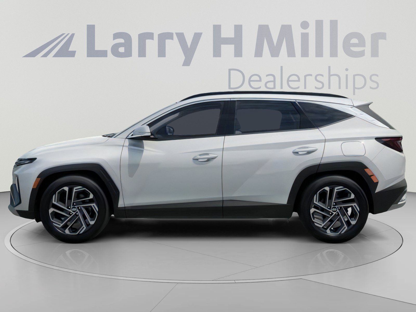New 2026 Hyundai Tucson Limited w/ Tow & Go Package AWD/4WD image 3