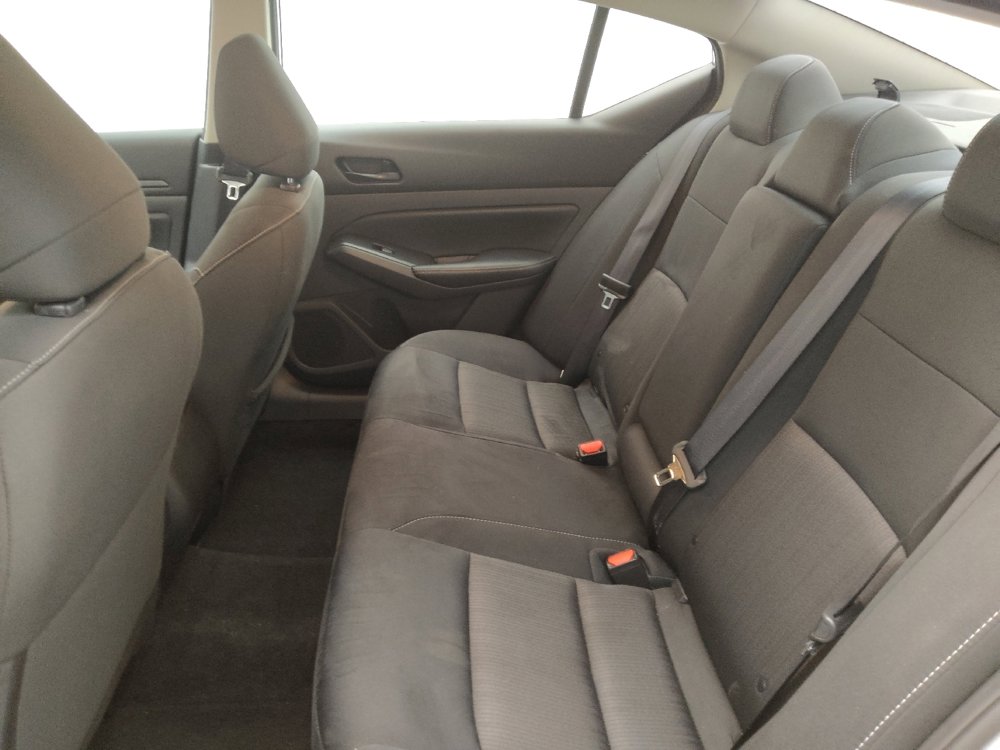 Used 2024 Nissan Altima 2.5 SV image 18