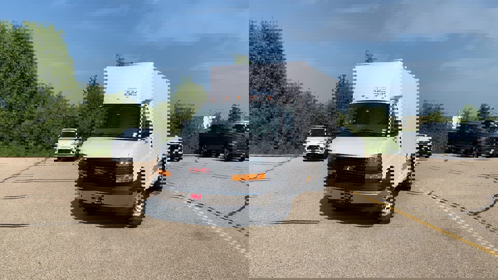 New 2025 GMC Savana 3500 1WT w/ Power Convenience Package image 27