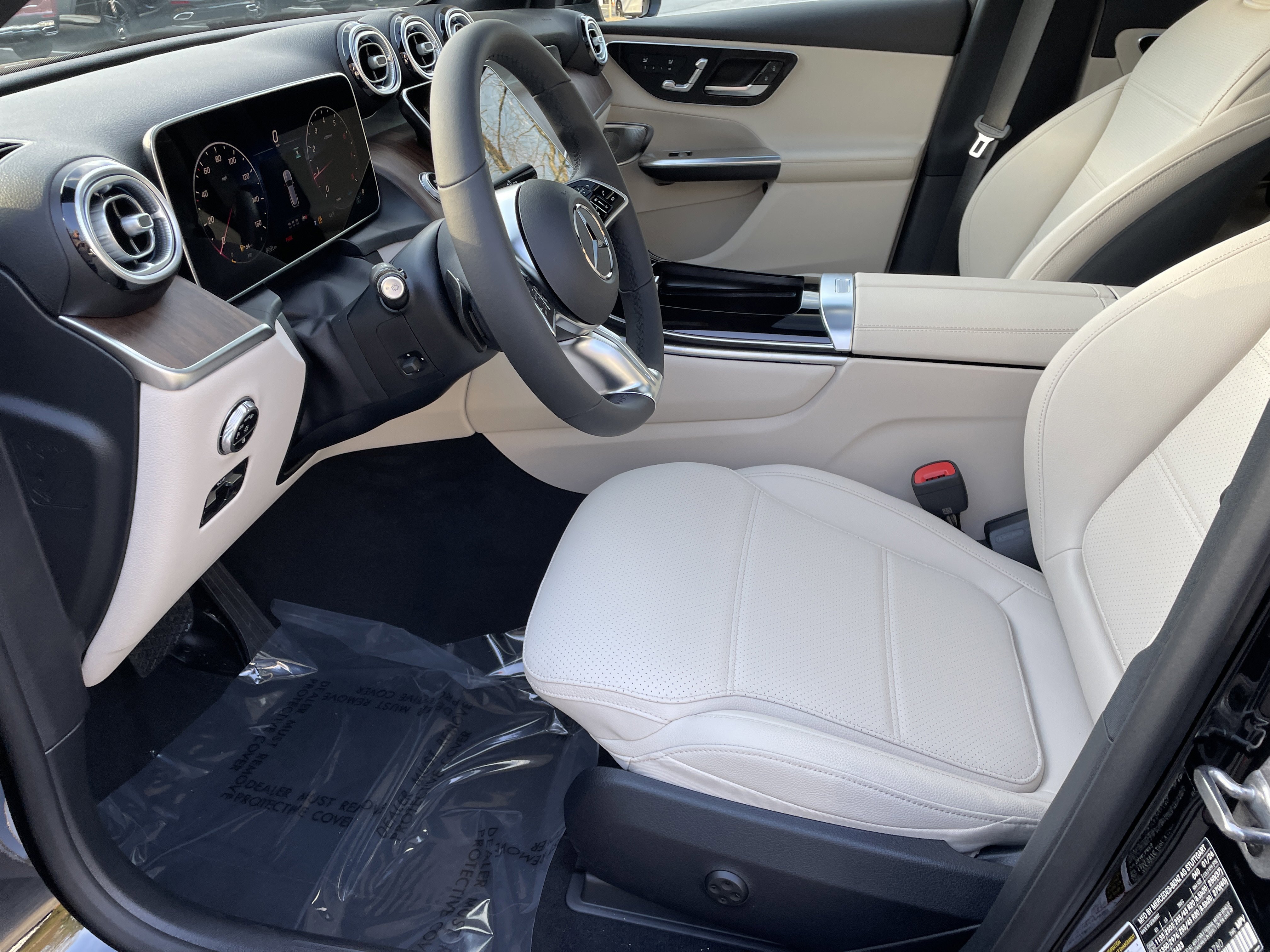 New 2026 Mercedes-Benz GLC 300 image 20