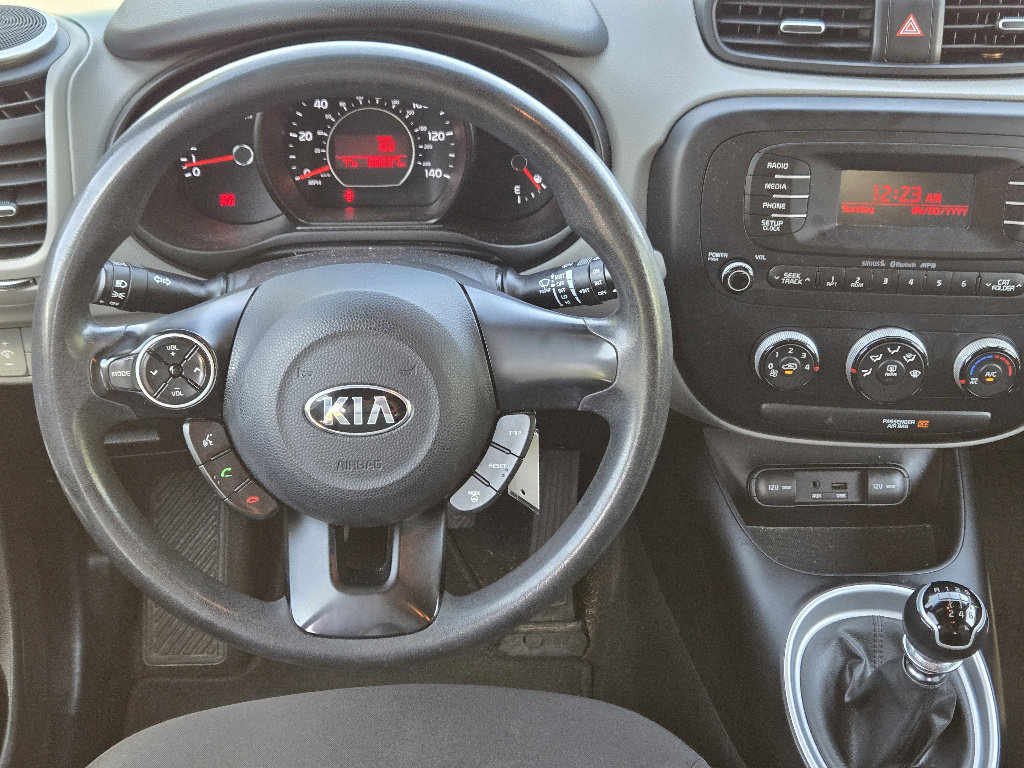 Used 2014 Kia Soul LX image 9