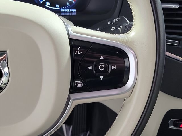 Used 2020 Volvo XC90 T5 Momentum AWD/4WD image 27