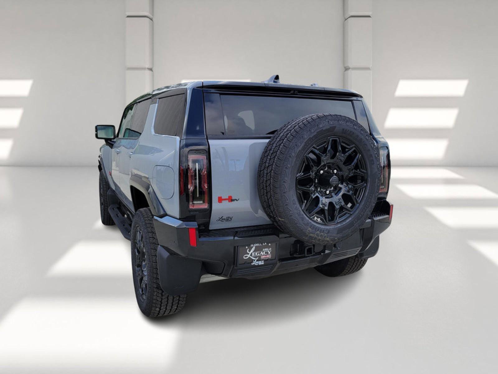 New 2025 GMC Hummer EV 2X w/ LPO, Illumination Package image 5
