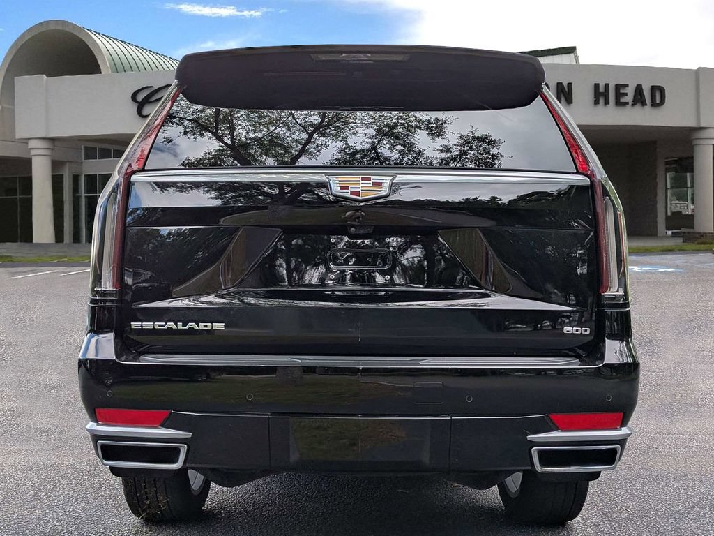 Certified 2021 Cadillac Escalade Premium Luxury w/ LPO, Illumination Package AWD/4WD image 5