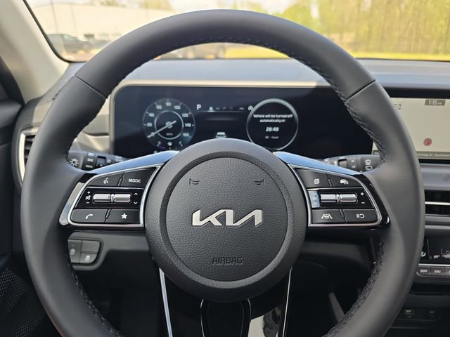 New 2026 Kia Seltos EX FWD image 9