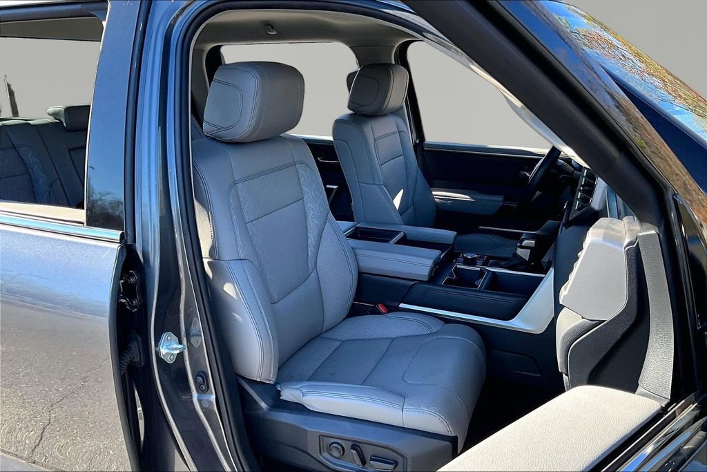 Used 2023 Toyota Tundra Limited image 21