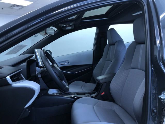 Certified 2025 Toyota Corolla SE w/ SE Premium Package image 17