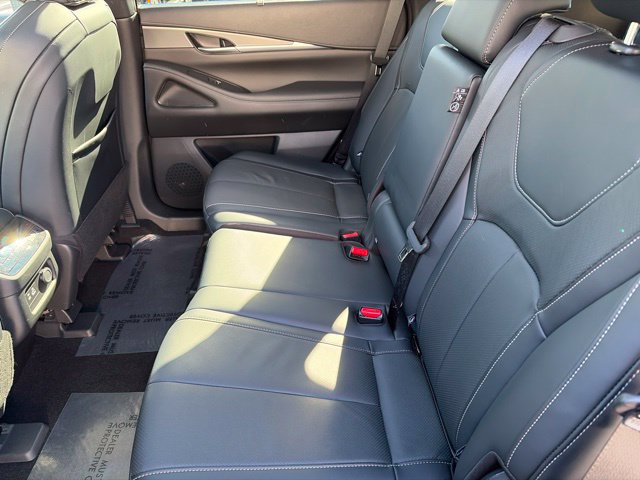 Certified 2023 INFINITI QX60 Luxe w/ Cargo Package AWD/4WD image 15