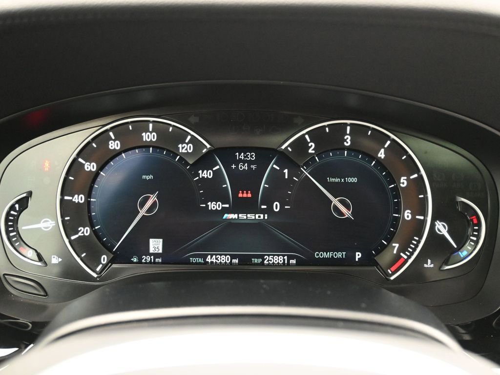 Used 2019 BMW M550i xDrive M550i xDrive image 18