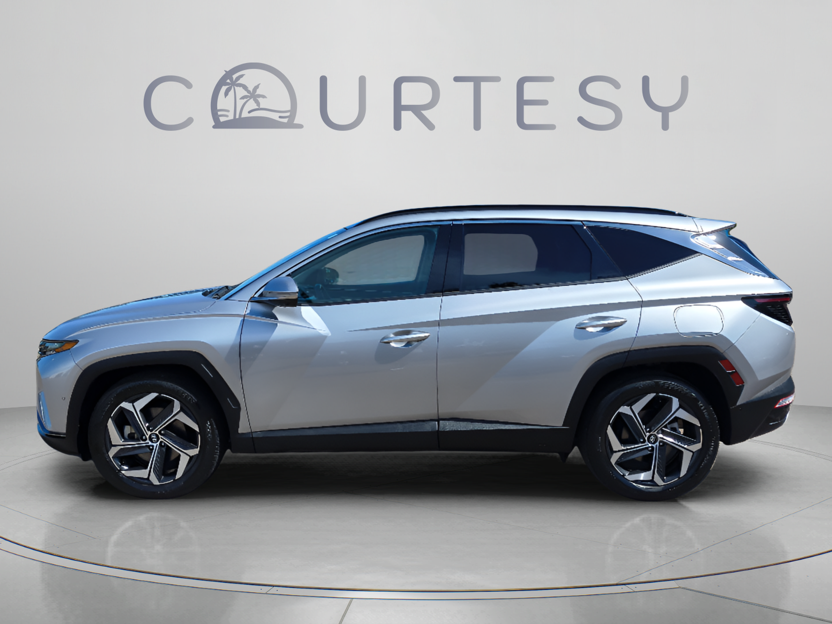 Certified 2024 Hyundai Tucson Limited FWD image 2
