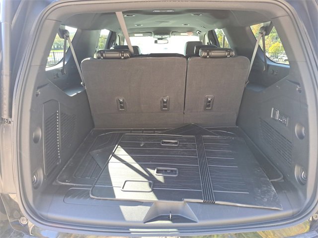 Used 2025 GMC Yukon XL Elevation image 26