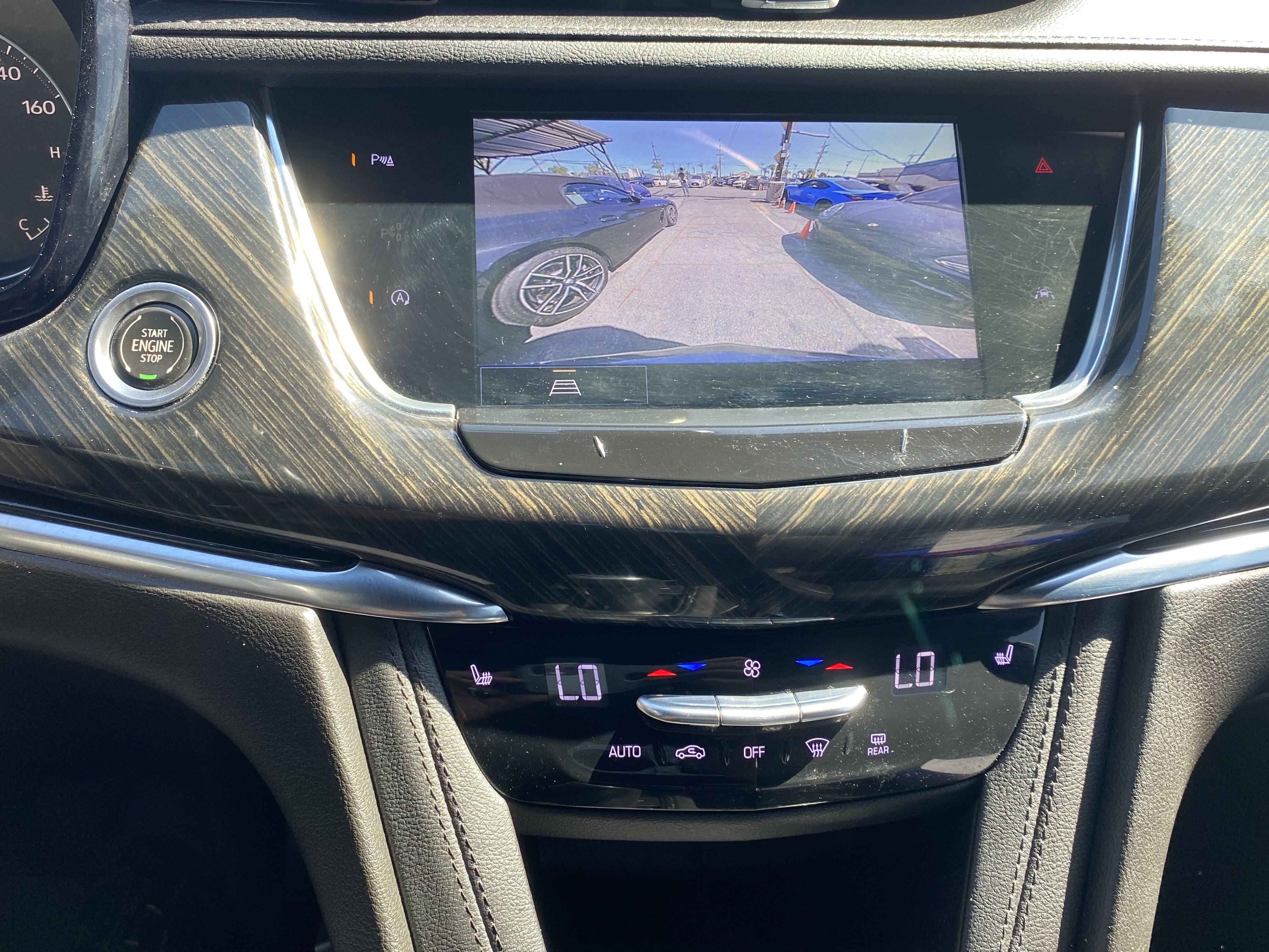 Used 2021 Cadillac XT6 Premium Luxury AWD/4WD image 31