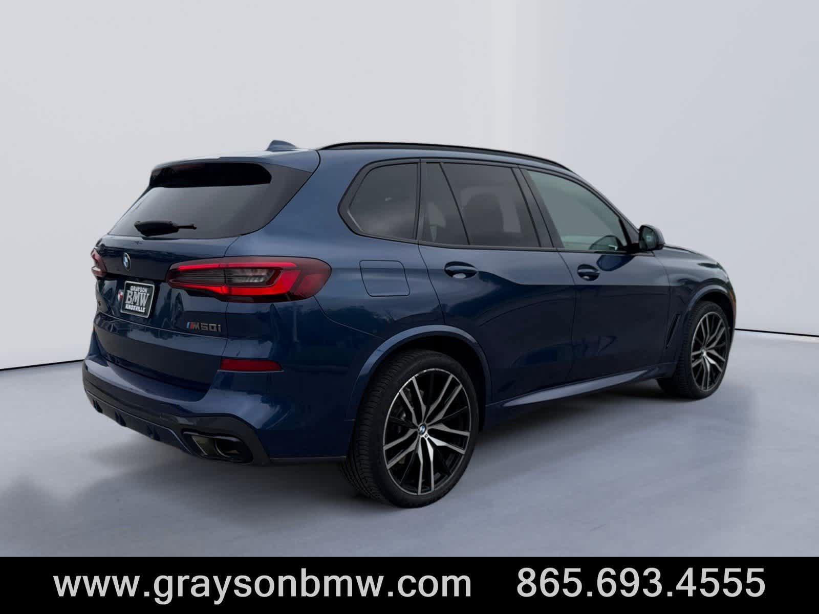 Used 2023 BMW X5 M50i w/ Parking Assistance Package AWD/4WD image 3