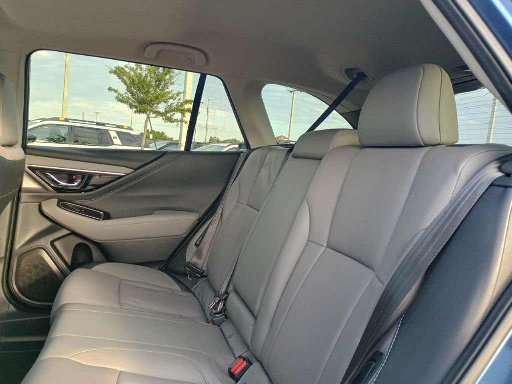 Used 2021 Subaru Outback Limited w/ Popular Package #2 AWD/4WD image 17