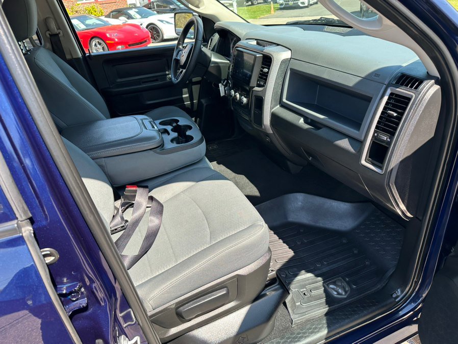 Used 2018 RAM 1500 Express AWD/4WD image 13