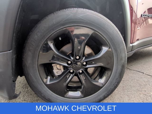 Used 2021 Jeep Compass Latitude w/ Sun and Sound Group AWD/4WD image 35