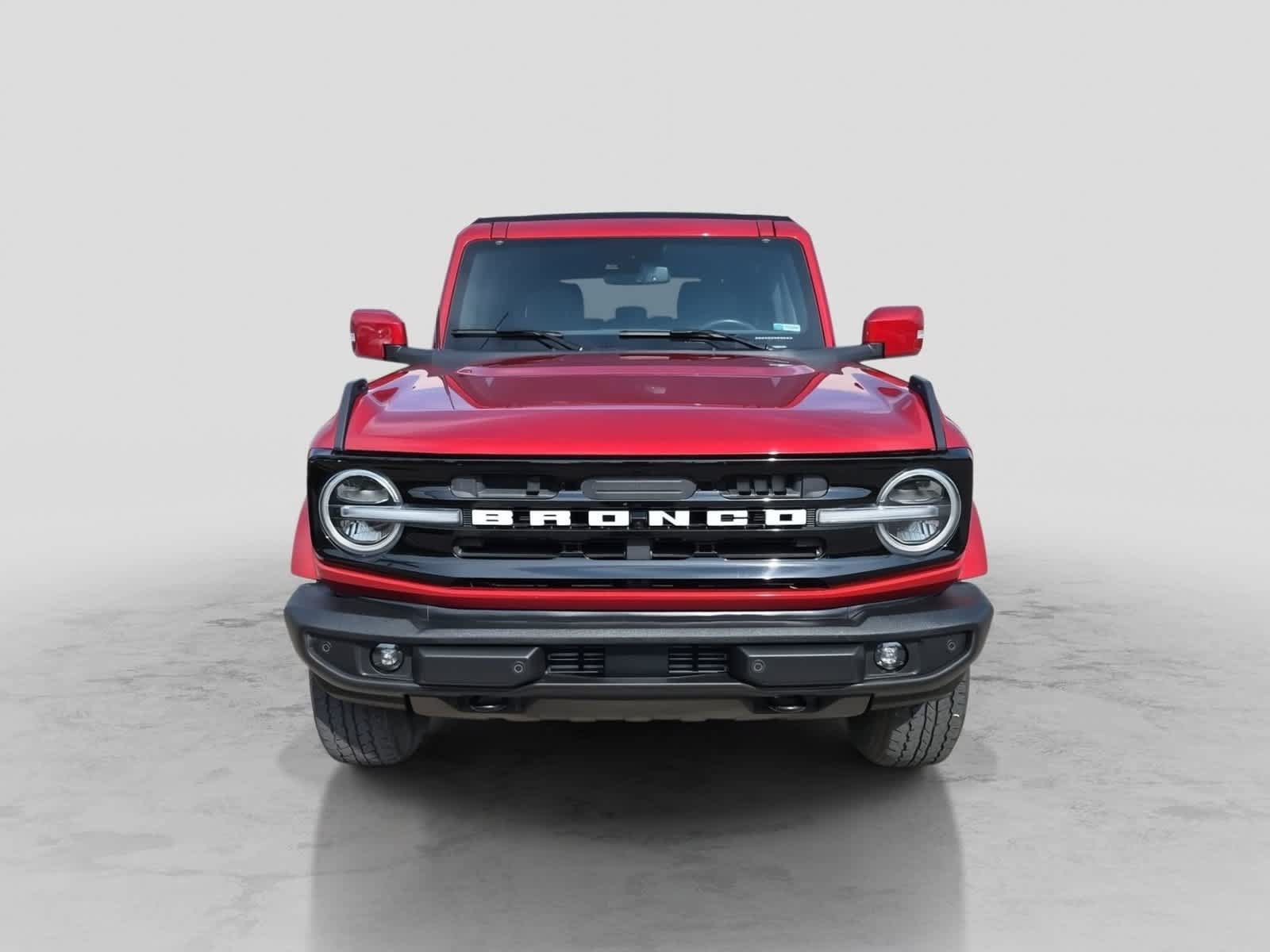 Used 2023 Ford Bronco Outer Banks AWD/4WD image 3