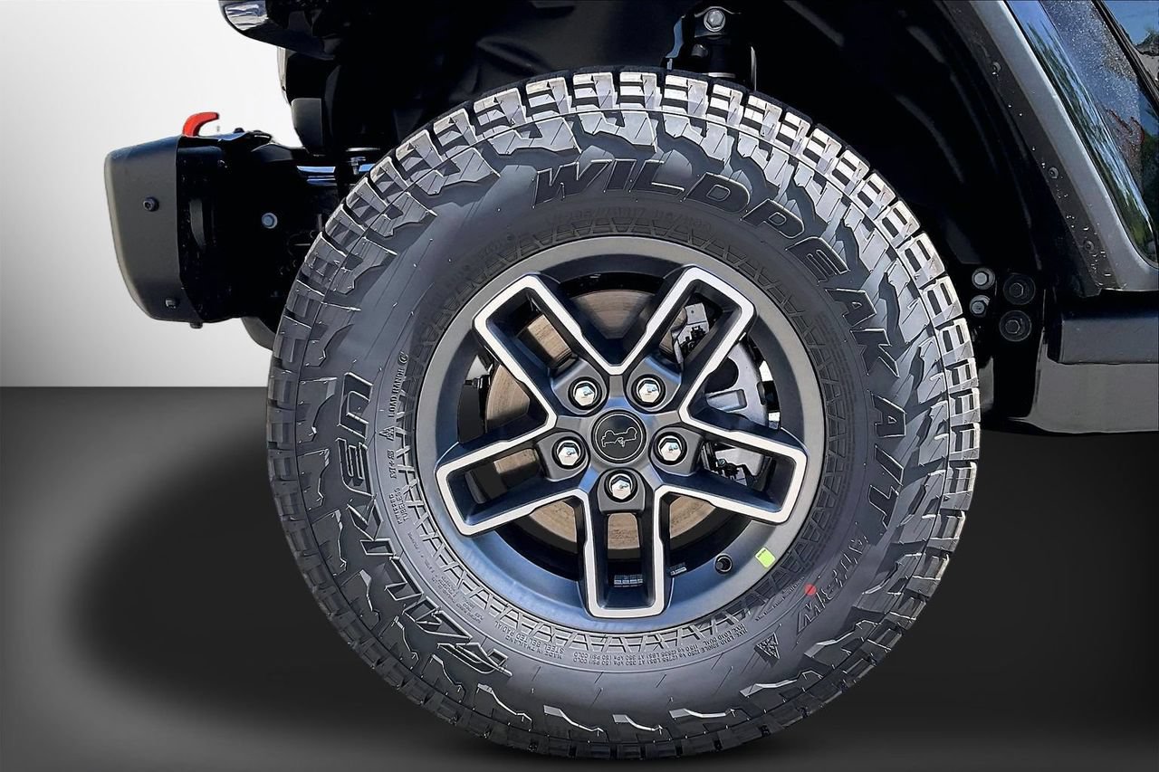New 2026 Jeep Gladiator Mojave AWD/4WD image 31