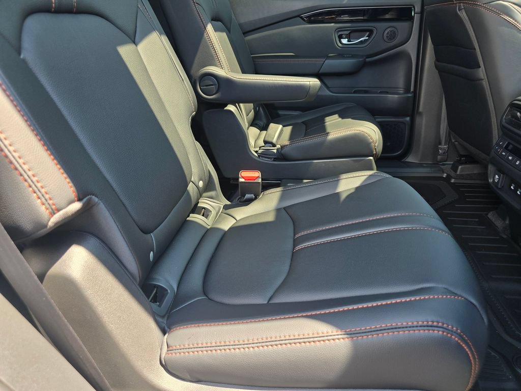 New 2026 Honda Pilot TrailSport image 14