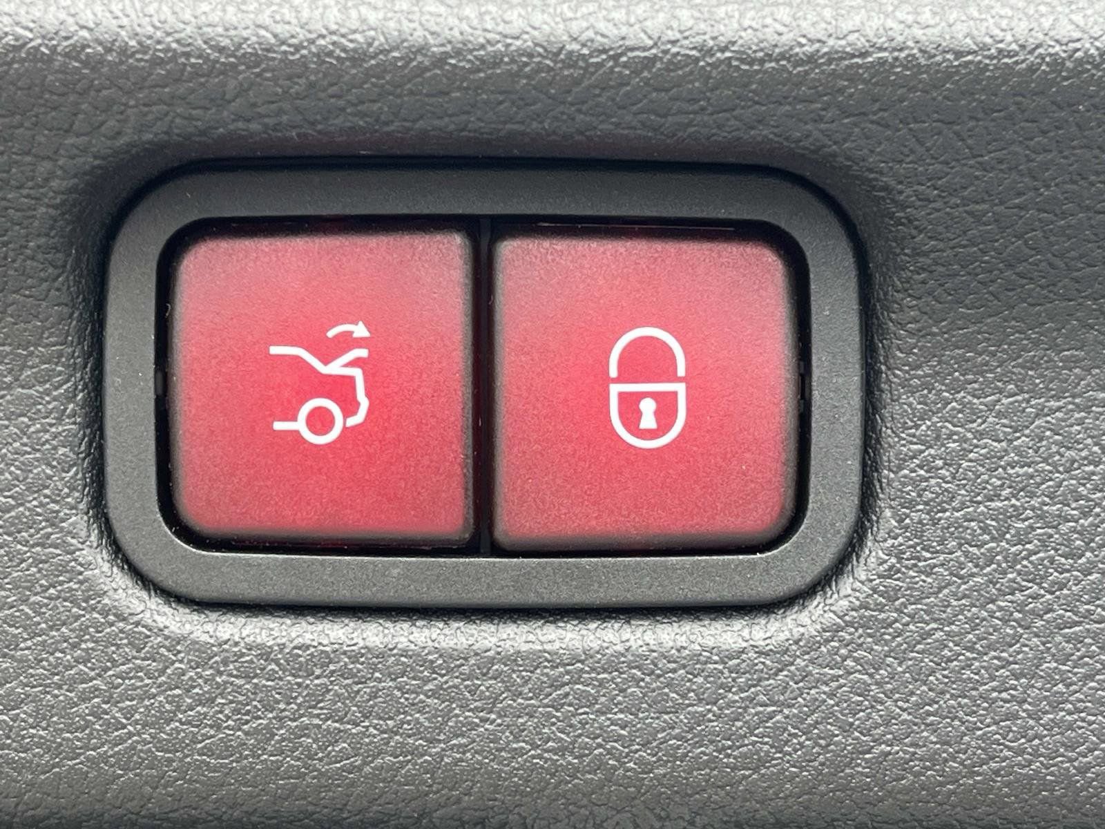 Certified 2023 Mercedes-Benz EQE 500 4MATIC Sedan image 11