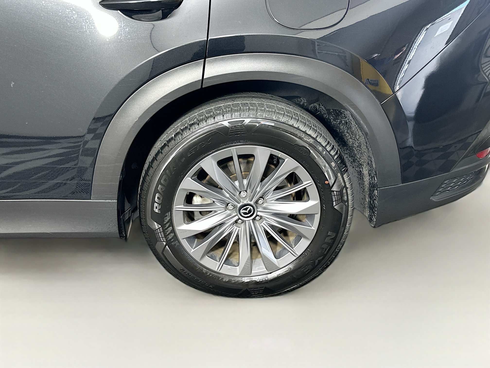 Used 2024 MAZDA CX-90 3.3 Turbo w/ Select Package AWD/4WD image 11