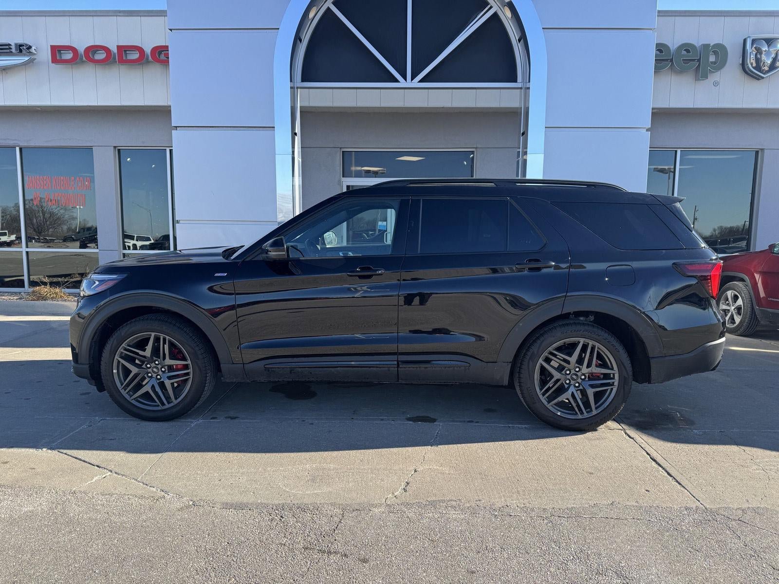 Used 2025 Ford Explorer ST-Line w/ ST-Line Street Pack