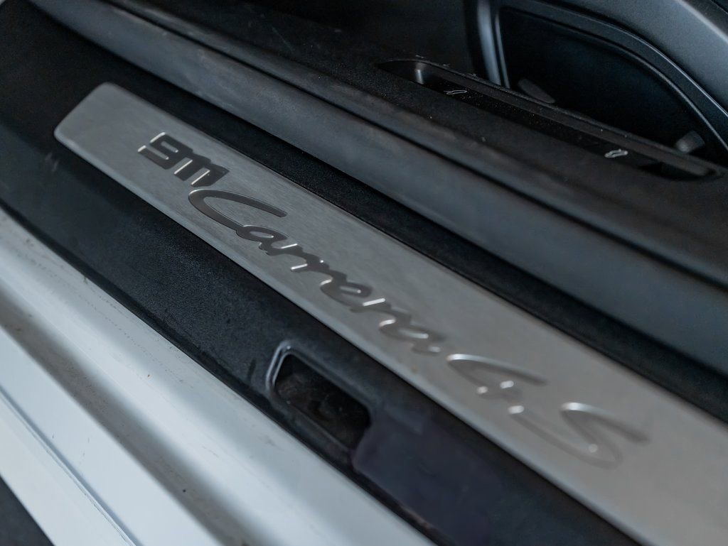 Certified 2024 Porsche 911 Carrera 4S image 15