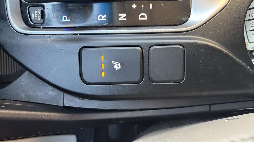 Used 2017 Hyundai Santa Fe Sport image 29