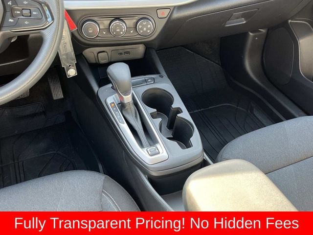 Used 2026 Chevrolet Trax LS w/ LS Convenience Package FWD image 14