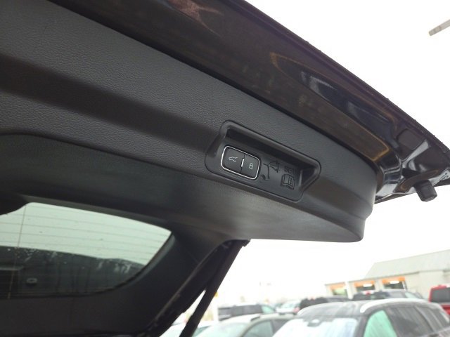 Certified 2025 Ford Explorer ST image 10