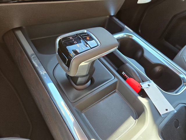New 2026 GMC Sierra 1500 SLT w/ SLT Premium Package RWD image 16