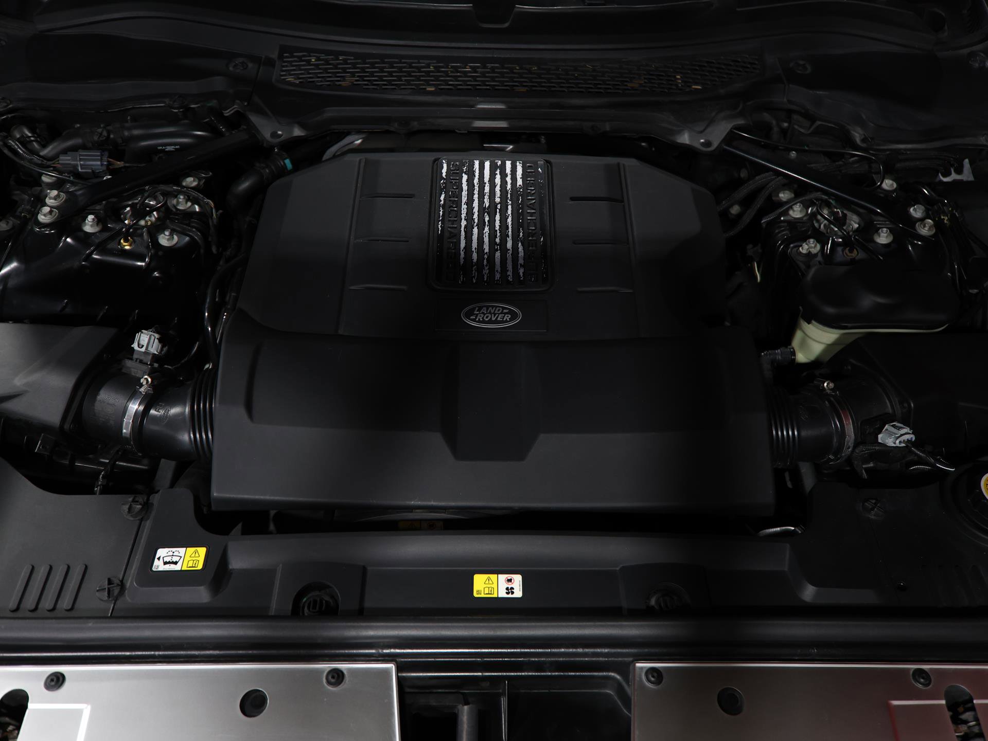 Used 2016 Land Rover Range Rover Supercharged image 30