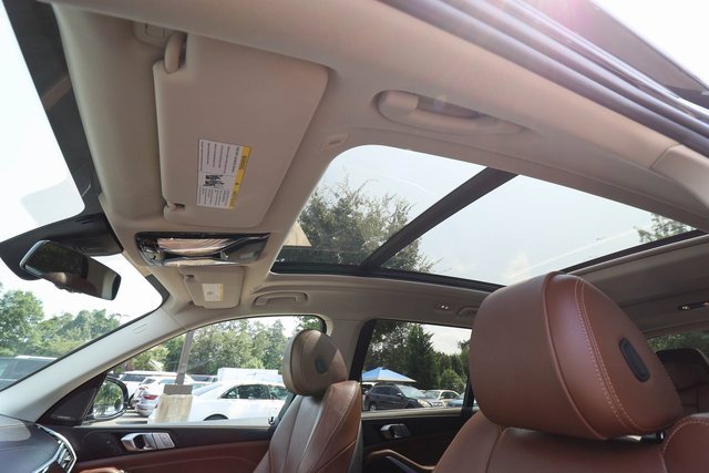 Used 2020 BMW X7 xDrive40i w/ Premium Package image 41