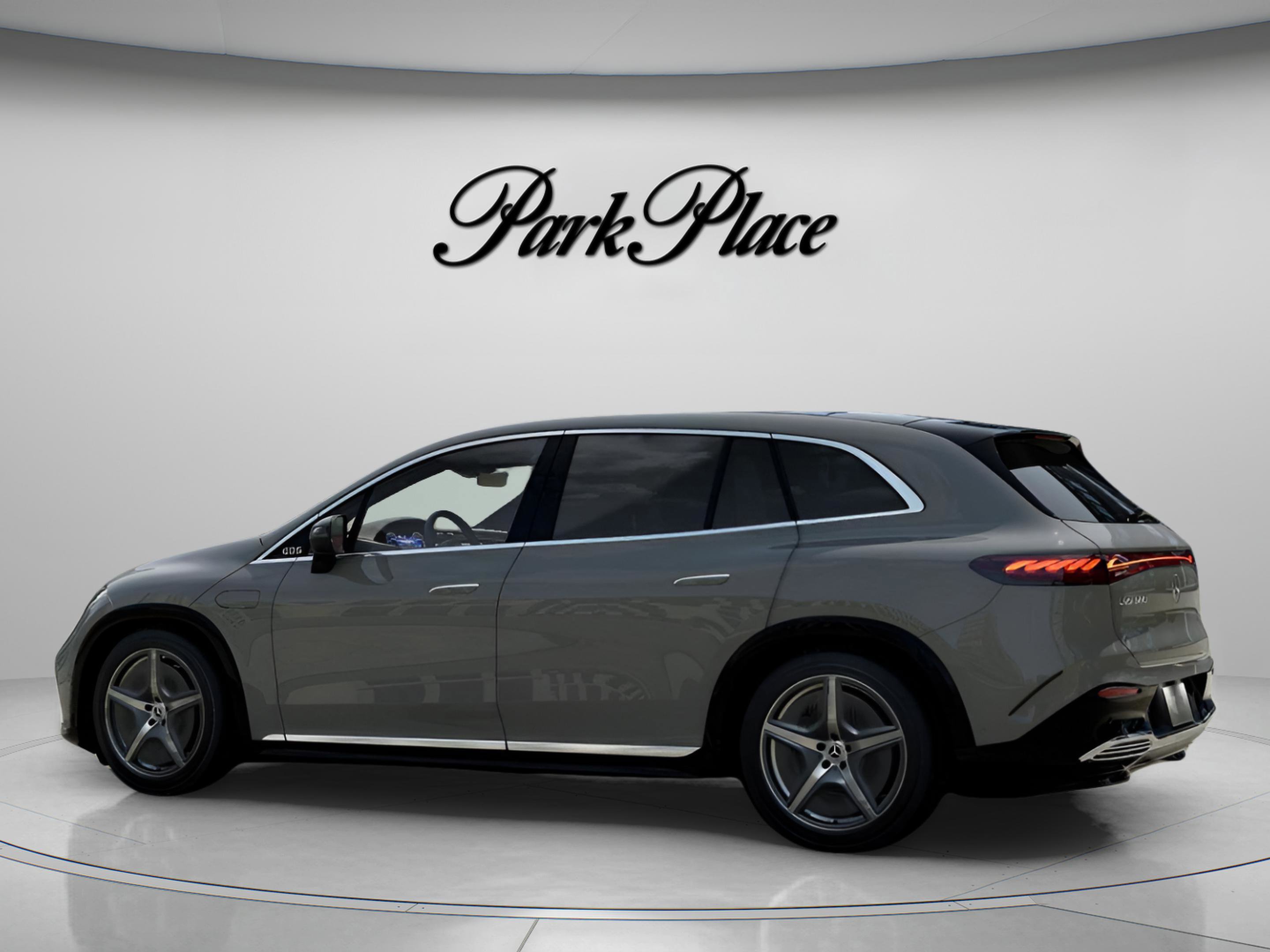 Certified 2023 Mercedes-Benz EQS 580 4MATIC SUV image 11