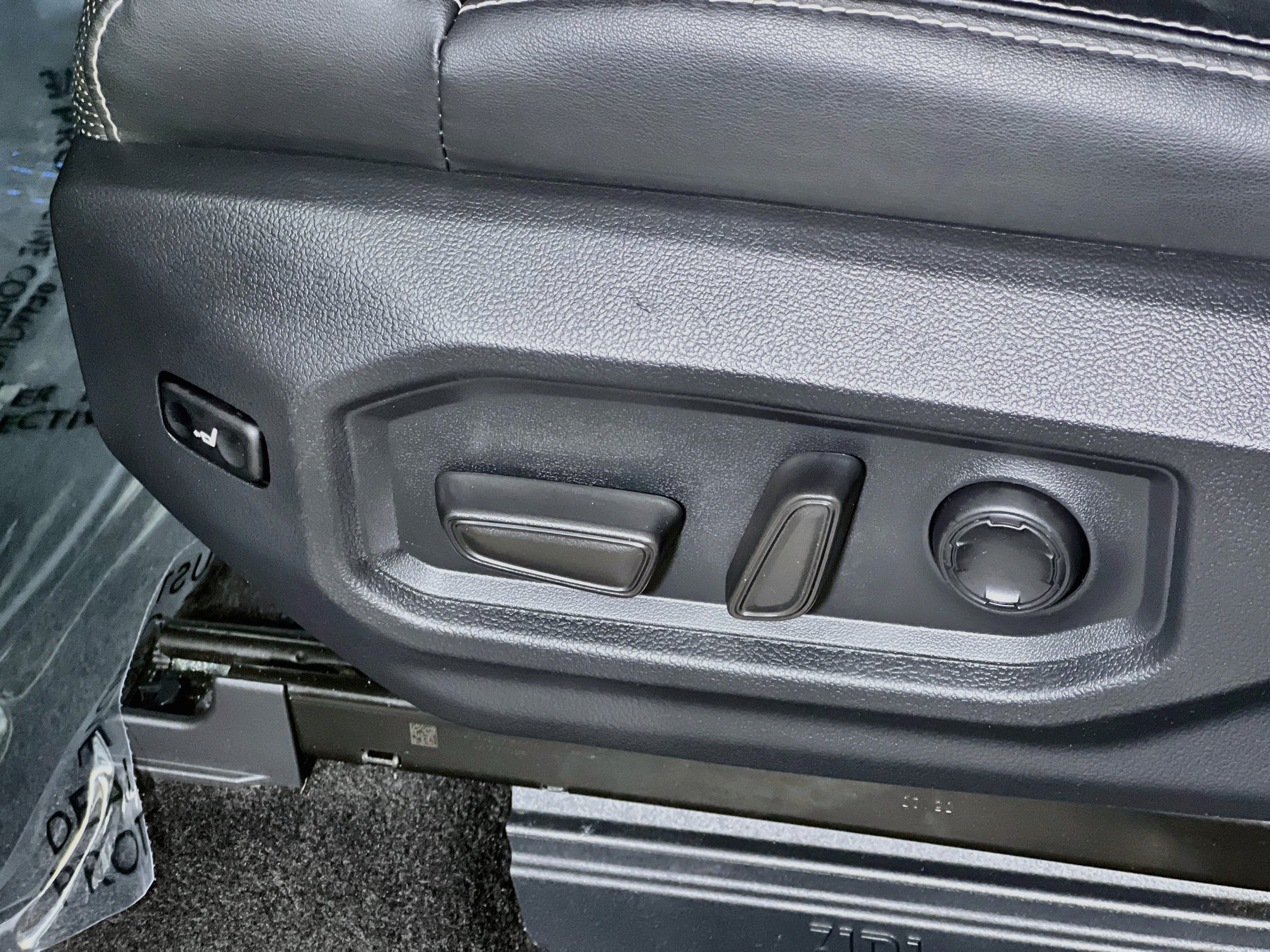Used 2024 Toyota Tundra Capstone AWD/4WD image 15