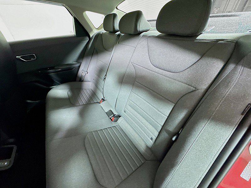 Used 2025 Kia K4 EX image 20