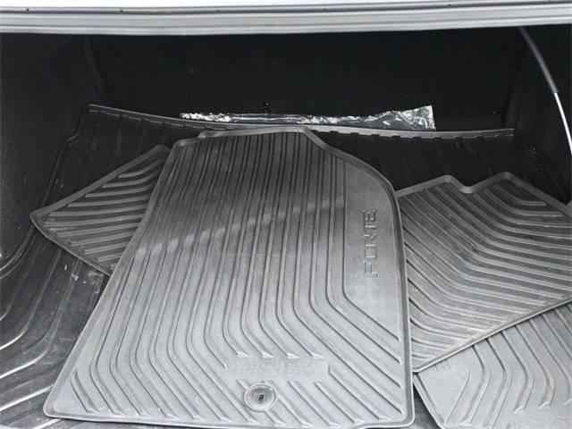 Used 2024 Kia Forte GT-Line image 23