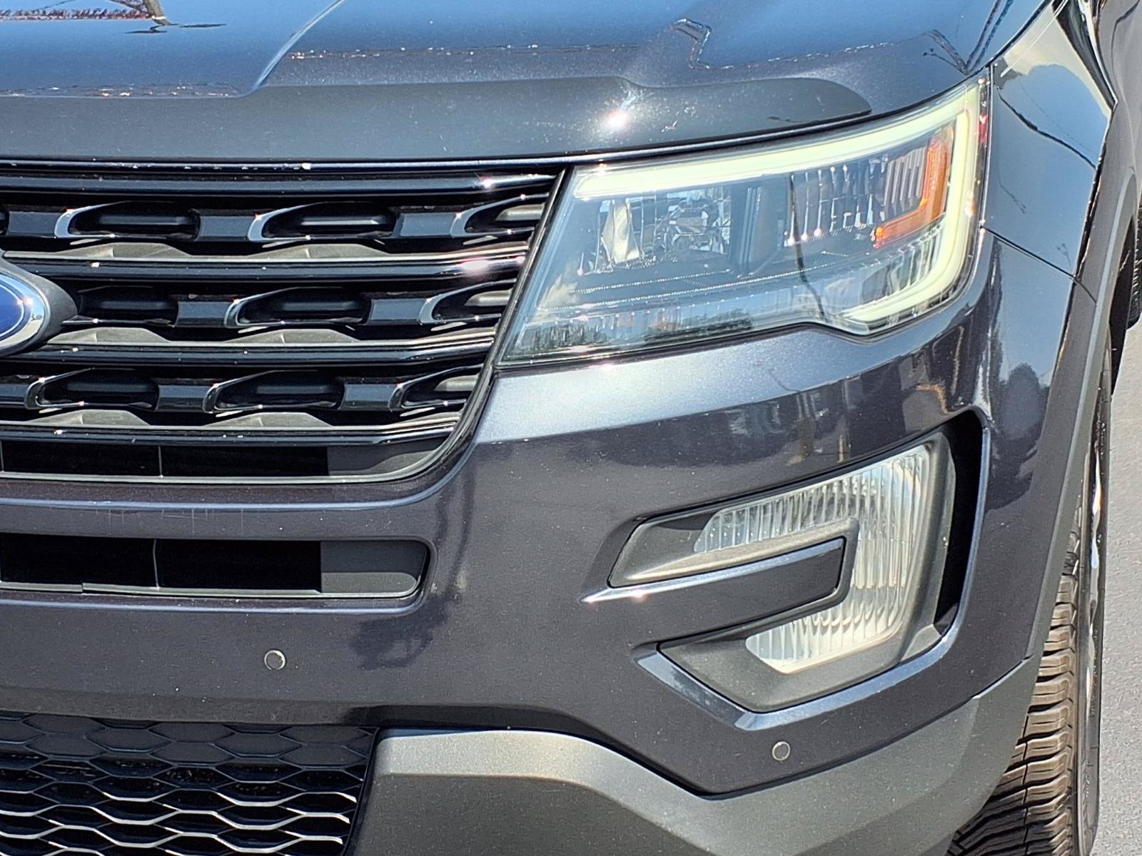 Used 2017 Ford Explorer Sport AWD/4WD image 31
