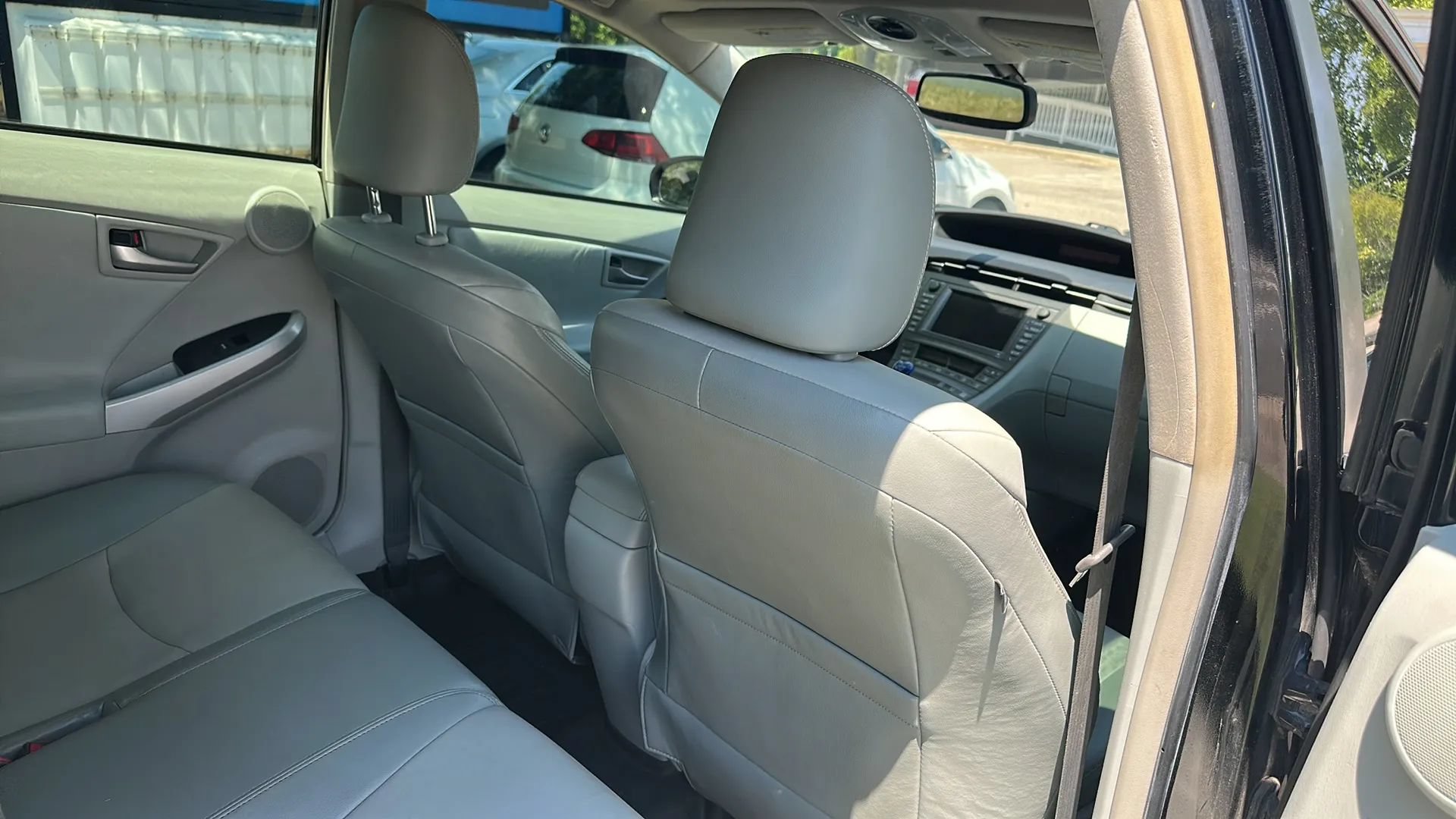 Used 2014 Toyota Prius Four w/ Solar Roof Package FWD image 20