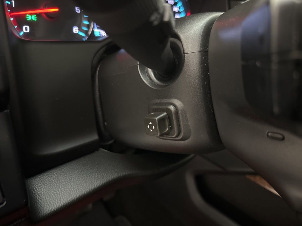 Used 2018 Chevrolet Tahoe Premier w/ Max Trailering Package image 37
