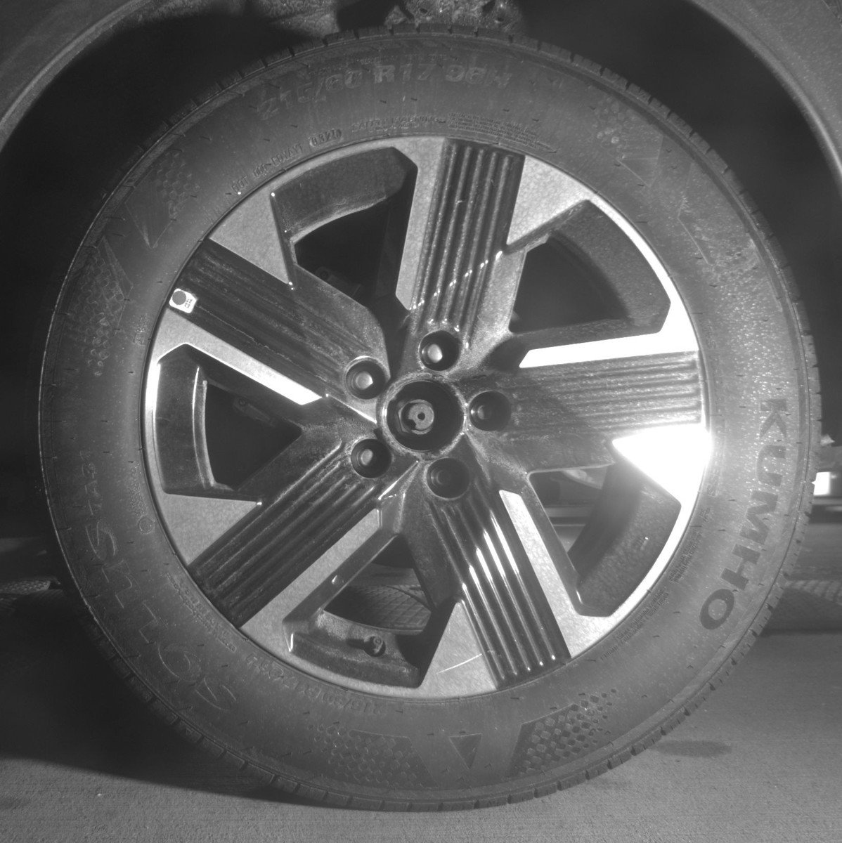 Used 2025 Nissan Kicks SV image 14