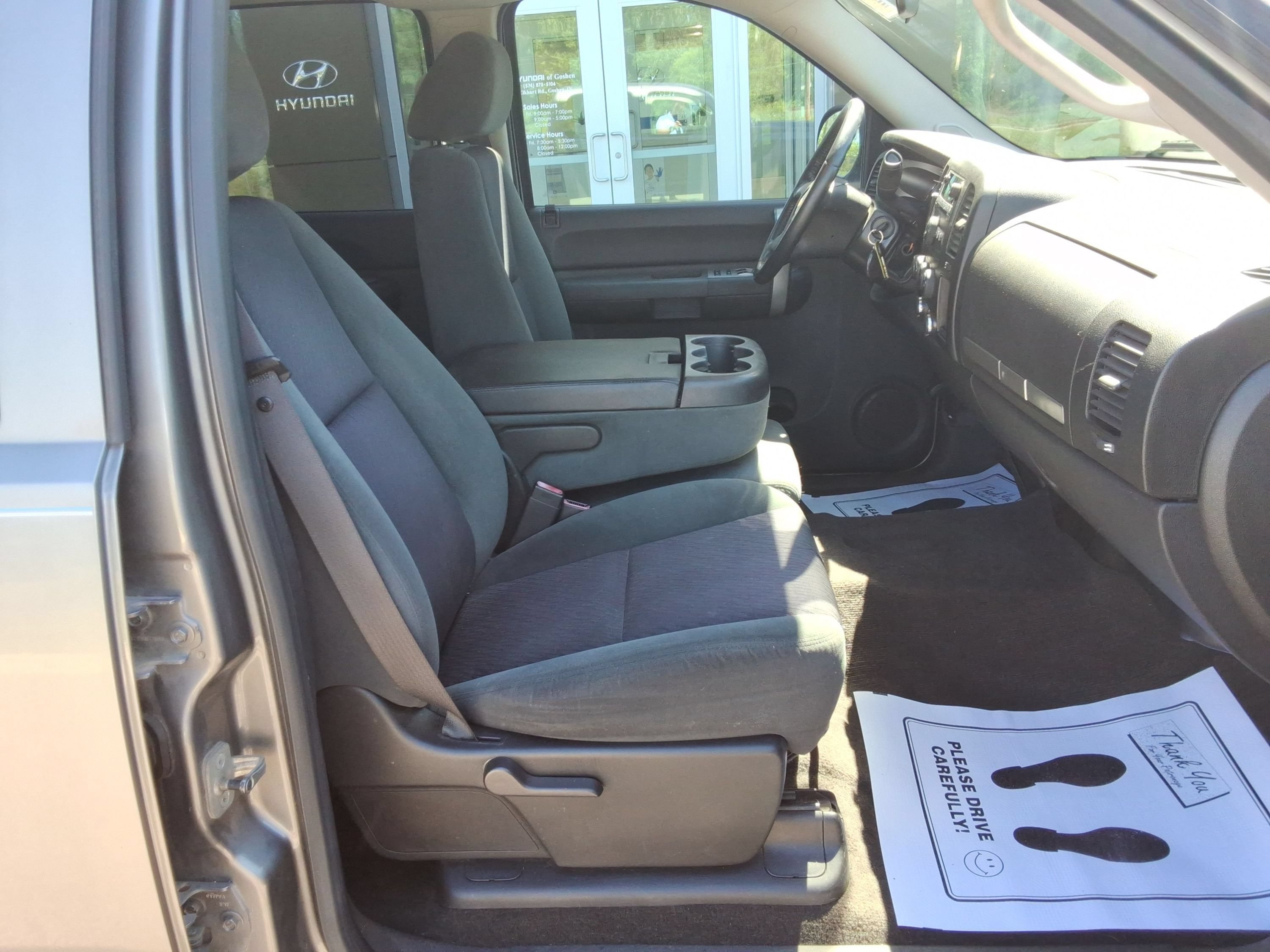 Used 2009 Chevrolet Silverado 1500 LT AWD/4WD image 30