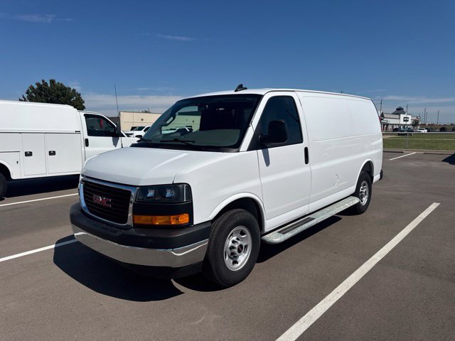Used 2025 GMC Savana 2500 w/ Driver Convenience Package RWD image 8