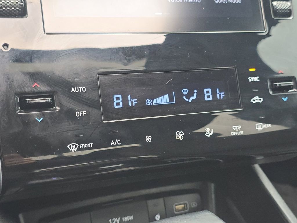 Used 2022 Hyundai Santa Cruz SEL Premium w/ Cargo Package image 28