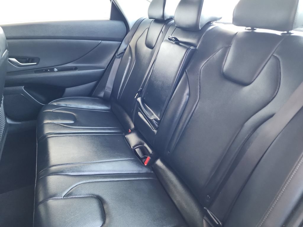 Used 2024 Hyundai Elantra Limited FWD image 39
